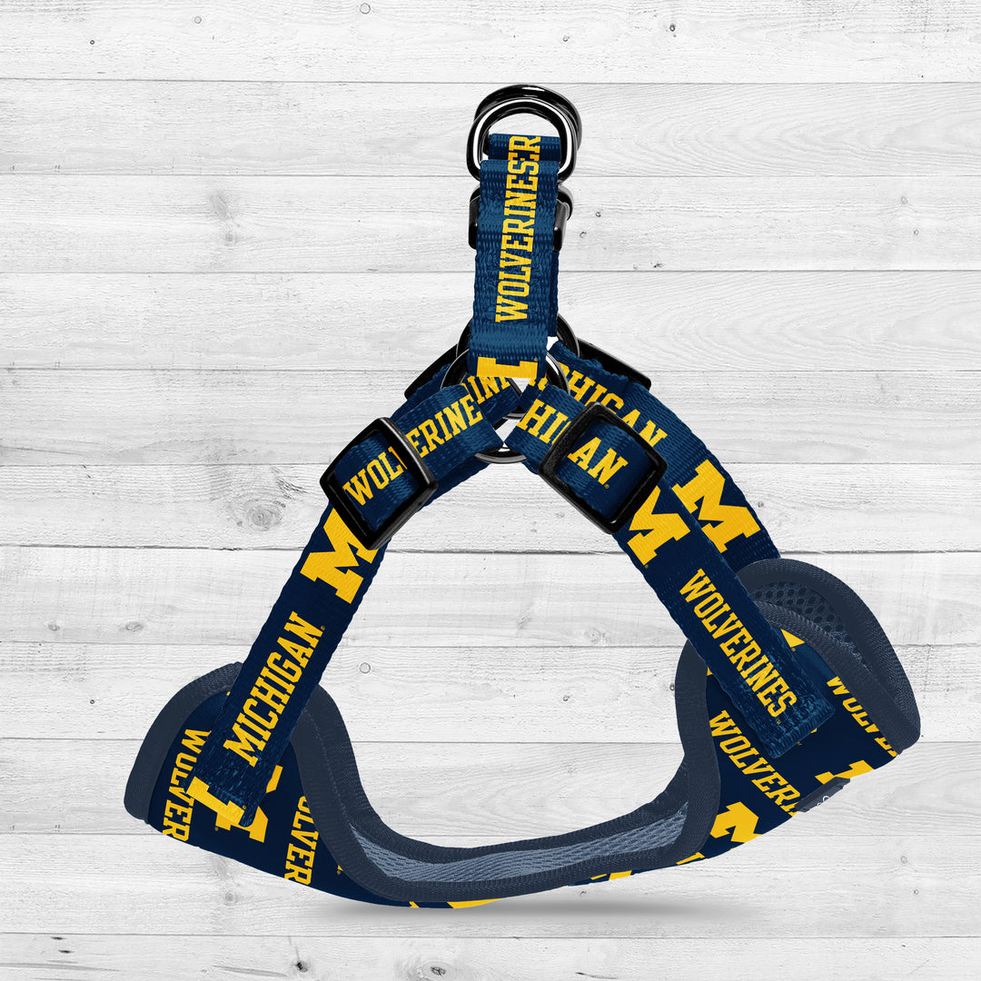 Michigan Wolverines | NCAA Officially Licensed | Dog Harness