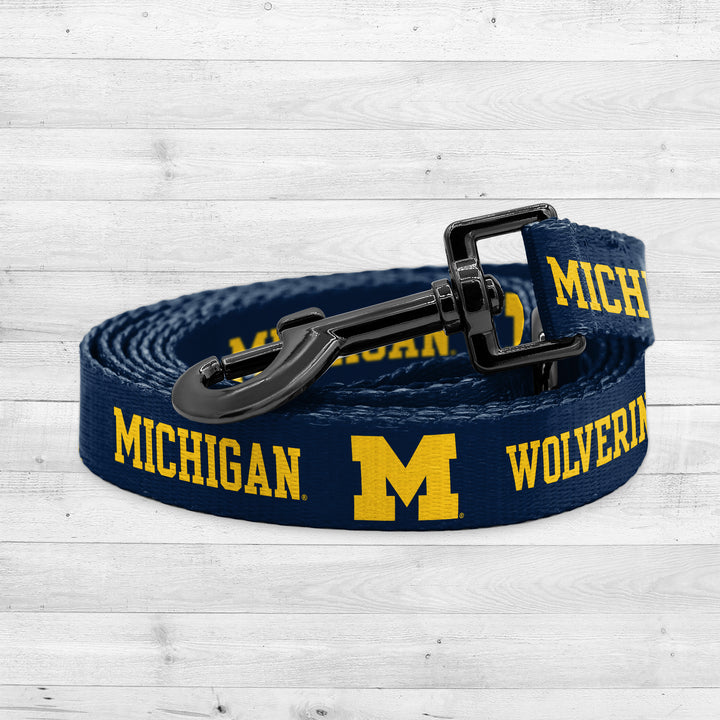 Michigan Wolverines | NCAA Officially Licensed | Dog Leash