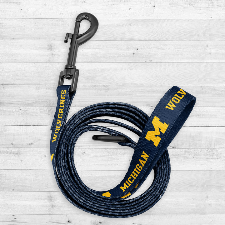 Michigan Wolverines | NCAA Officially Licensed | Dog Leash