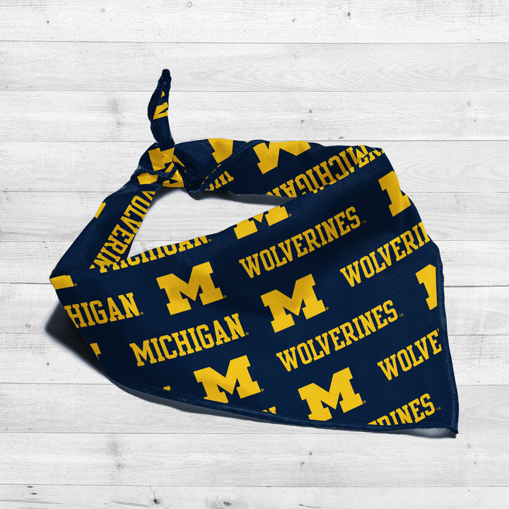 Michigan Wolverines | NCAA Officially Licensed | Dog Bandana | Fits Pets of all Sizes