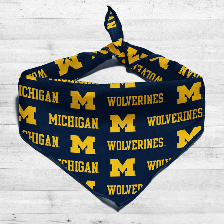 Michigan Wolverines | NCAA Officially Licensed | Dog Bandana | Fits Pets of all Sizes