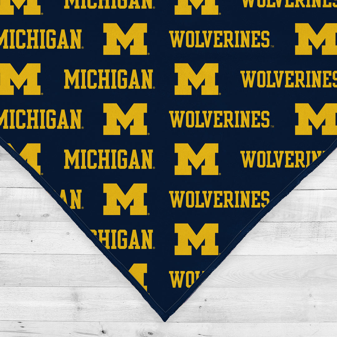 Michigan Wolverines | NCAA Officially Licensed | Dog Bandana | Fits Pets of all Sizes